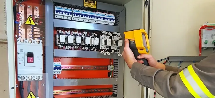 Banco de capacitores First Pack
